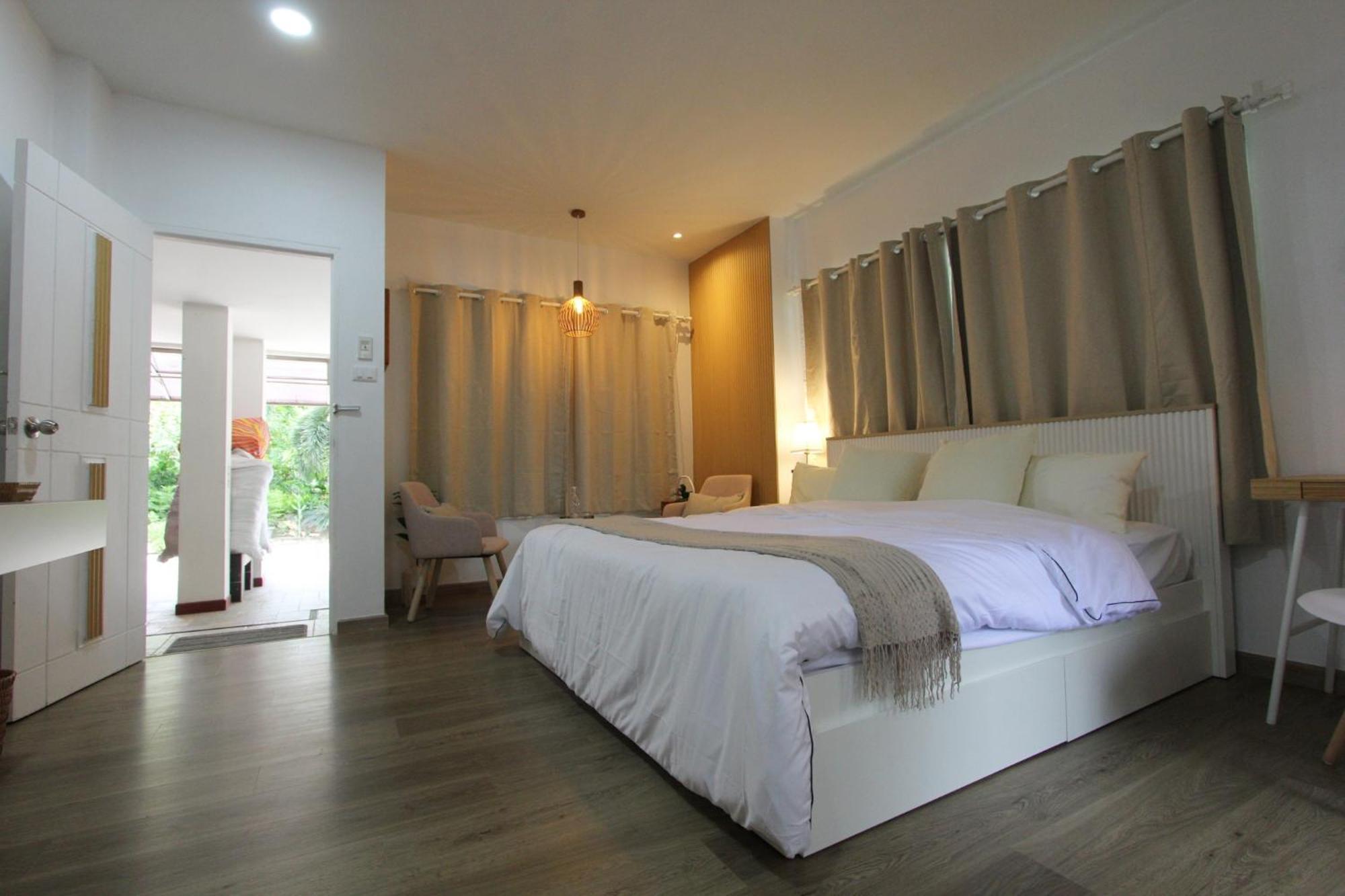 ลาดกระบัง ใกล้สนามบิน แบบอบอุ่นส่วนตัว Casa de hóspedes